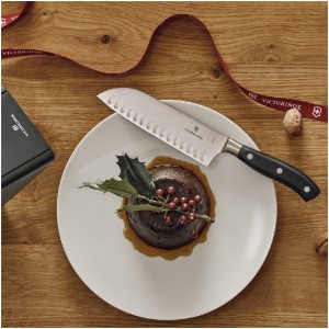 Obrázek Kuchyňský kovaný nůž Victorinox Santoku 17 cm