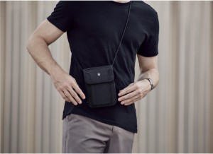 Obrázek Crossbody taška Victorinox Deluxe Concealed s RFID ochranou